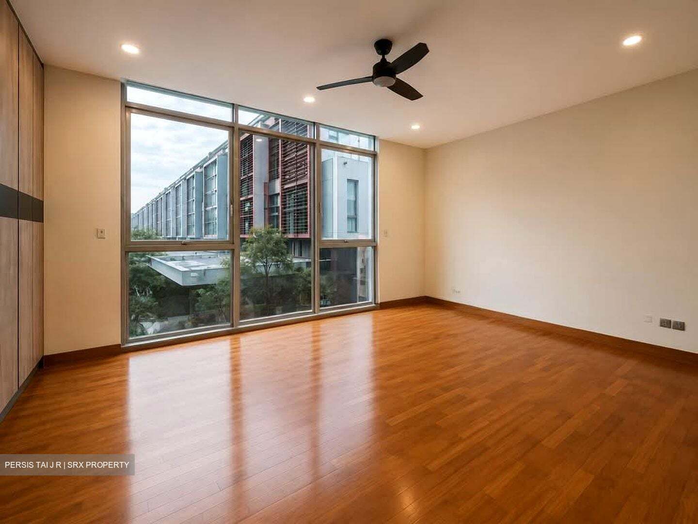 The Springside (D26), Terrace #561485471
